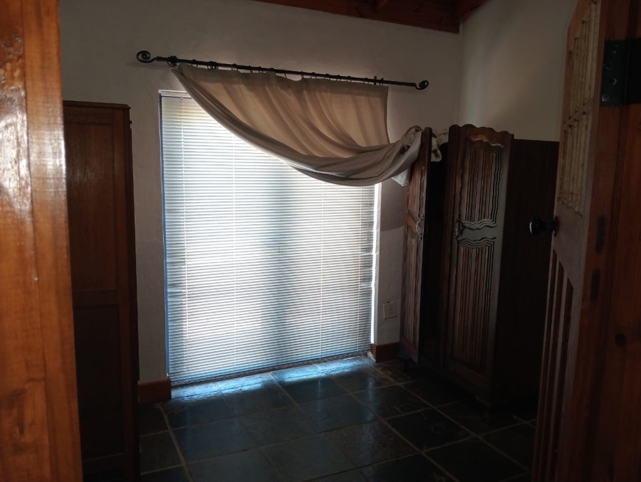 To Let 4 Bedroom Property for Rent in C Place Eastern Cape